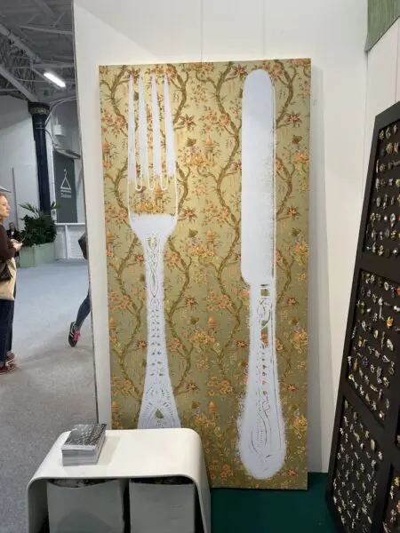 Large scale print of knife and fork by https://www.tracykendall.com/