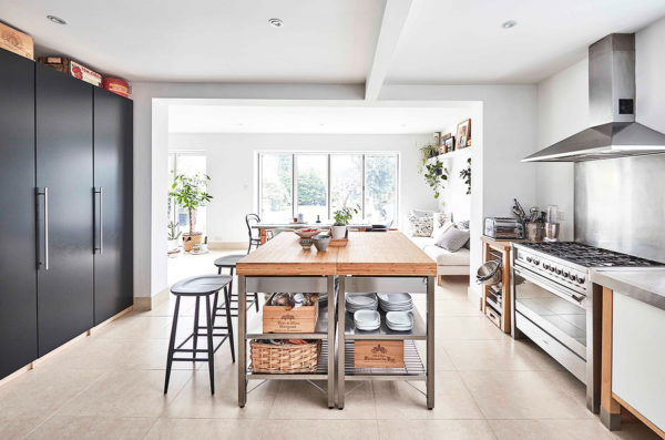 Nightingale Road open plan shoot location in Bushey