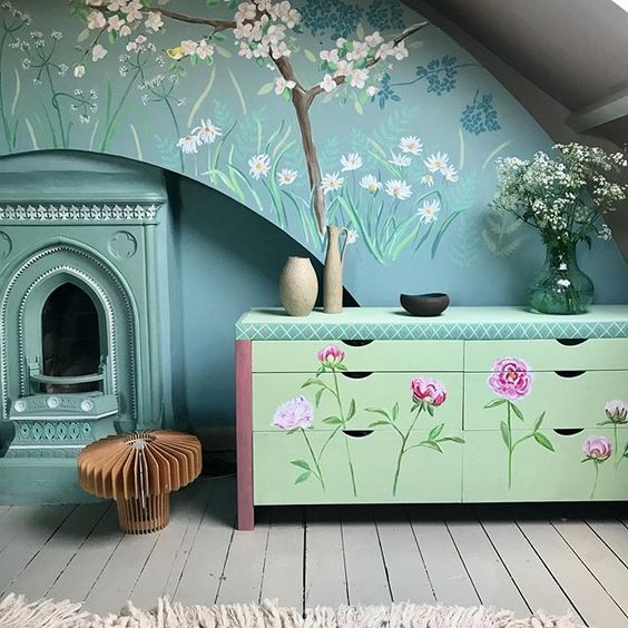 How to use colour in a room. Beautiful furniture up-cycling with colourful blue paint and a painted wall mural