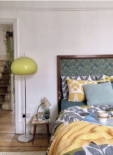 20 of the best vintage interiors in the UK. Pretty vintage headboard