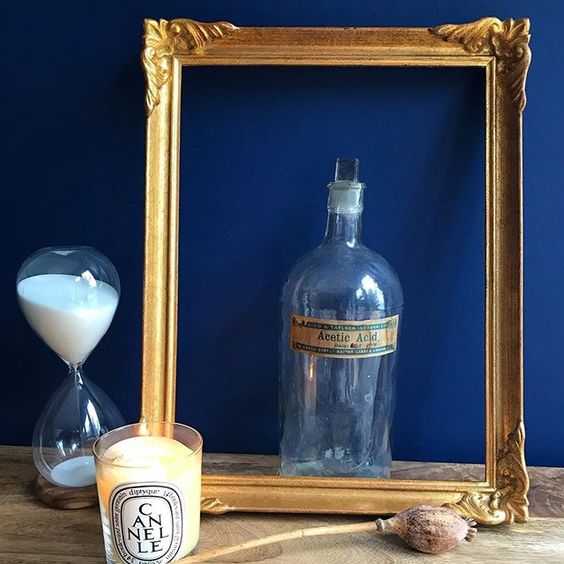 How to create a vignette - styling with glass objects in the home.