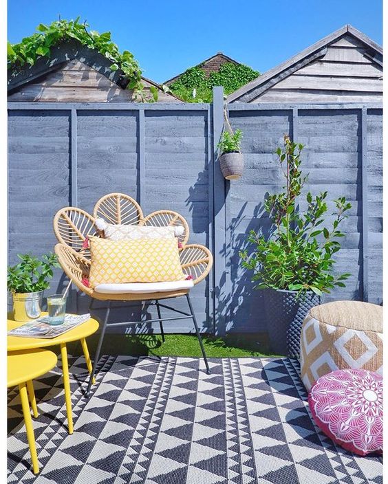 Garden style ideas from UK interior stylists. How to style with plants and outdoor furniture.