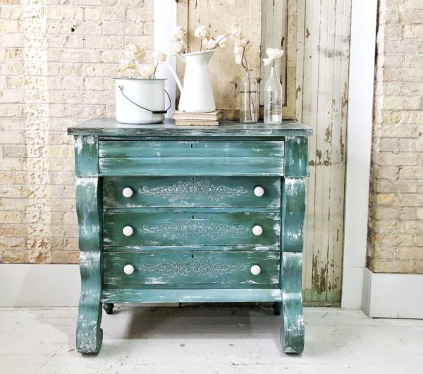 Spotlight on Old Fashioned Milk Paint 