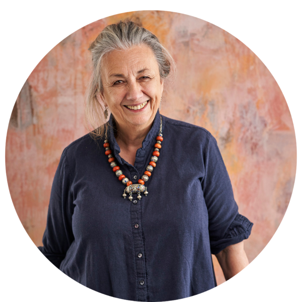 Talking all things upligting paint colours with Annie Sloan