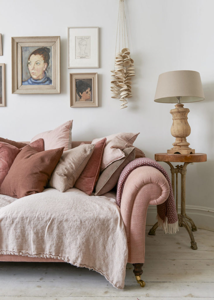 Pink vintage sofa_Jemma Watts