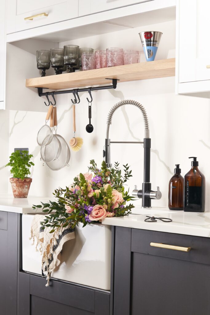 Country Kitchen_Stephanie Elaine Interiors