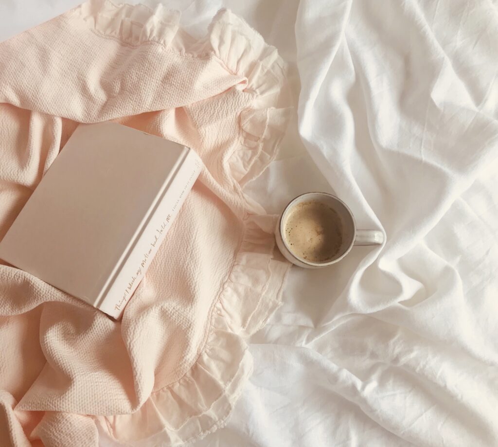 Bed shot- Patricia Cornwall- Interior Stylist