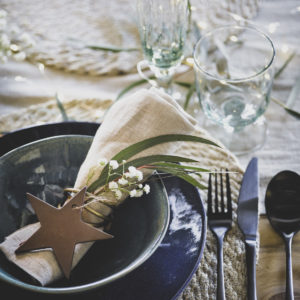 MarieNichols_MaxAttenboroughGT AW Xmas PlaceSertting0081-2 